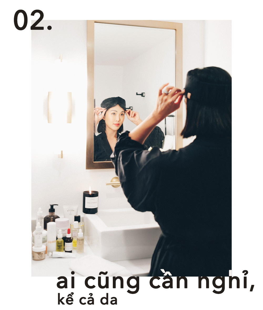 Bí kíp giữ lớp nền makeup hoàn hảo cho Tết, với mẹo chăm sóc da trước khi trang điểm. Hướng dẫn từ các makeup artist giúp bảm đảm lớp nền đẹp và bền lâu trong ngày đầu năm.