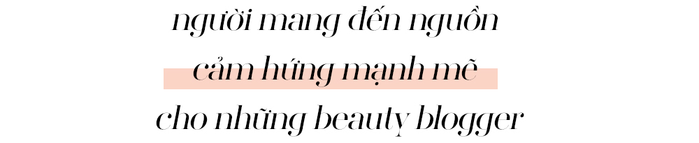 Mừng 8/3: “Điểm danh” 7 gương mặt truyền cảm hứng làm đẹp nổi bật năm 2018. Tôn vinh tài năng và sự tự tin của những beauty blogger như Michelle Phan, Tati, Quách Ánh và Vân Miu.