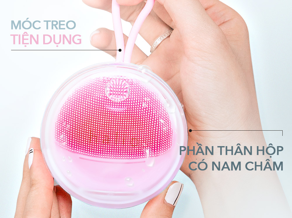 Máy rửa mặt Halio nhạy cảm với thiết kế tiện dụng, phận thân hợp có nam châm. Khám phá sự so sánh giữa Halio và Halio Sensitive để chọn máy rửa mặt giá tốt cho da nhạy cảm, phù hợp với nhu cầu làm sạch da.