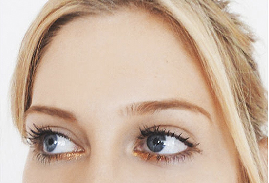 6 cách kẻ eyeliner mỗi cô gái nên thuộc nằm lòng để có trang điểm mắt cá tính. Hướng dẫn kẻ mắt mèo, mắt khói với eyeliner, tạo phong cách ấn tượng. Thông tin hữu ích từ GWP Lixibox về trang điểm mắt.