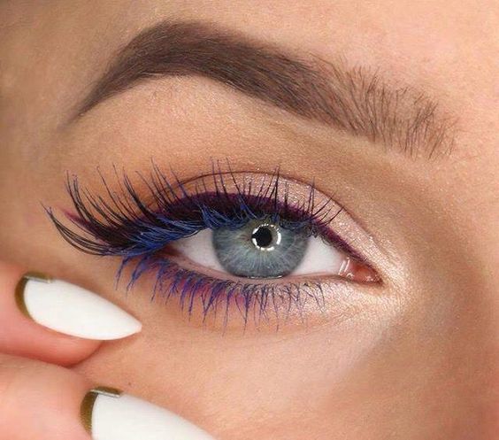 Khám phá 6 loại mascara chống nước, cực kỳ hiệu quả giúp bạn giữ cho đôi mi luôn hoàn hảo giữa mùa mưa Sài Gòn. Những sản phẩm này sẽ là vũ khí đắc lực cho mục tiêu "đẹp mọi nơi mọi lúc" của các bạn gái.
