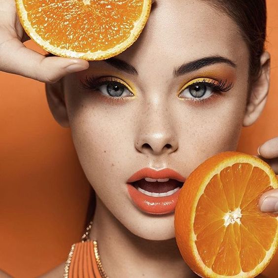 Bài viết 4 thành phần trong skin care routine "thổi bay" mọi vấn đề của da, tập trung vào chăm sóc da cơ bản với OKAME Skincare, giúp làm đẹp da hiệu quả và khoa học.