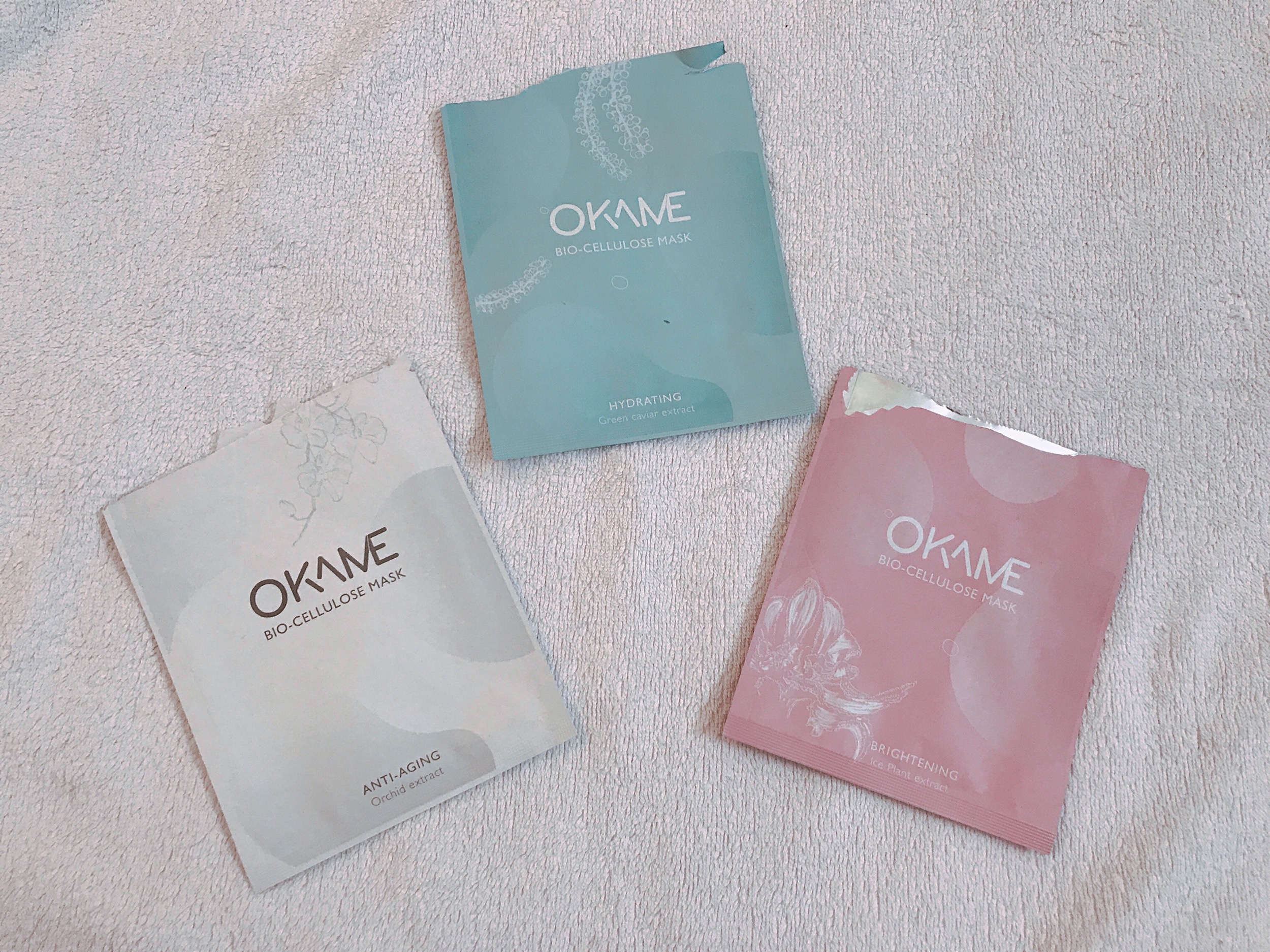 Bộ ba mặt nạ chăm sóc da cơ bản Okame bao gồm Hydrating, Anti-aging và Brightening, hỗ trợ quy trình dưỡng da hiệu quả, đem lại sự tươi mới và cải thiện tình trạng da.