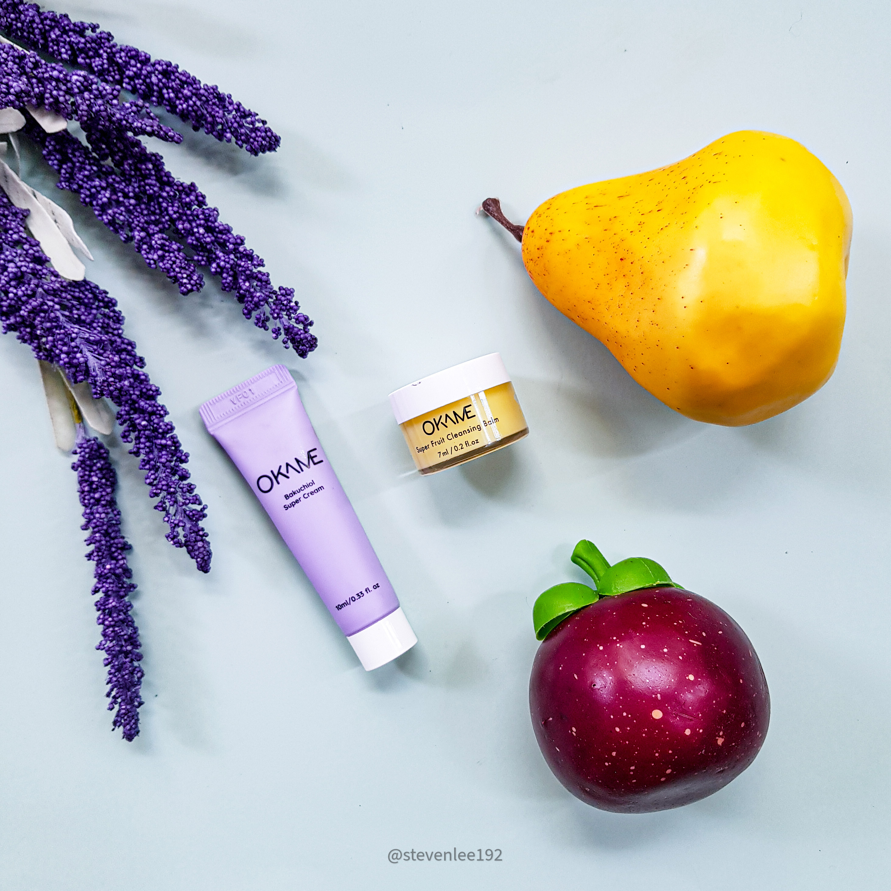 Soi review chân thật về box dưỡng da Fresh Skin của Lixibox, bao gồm các sản phẩm dưỡng da độc đáo như cream và cleansing balm từ Okame, phù hợp cho tín đồ skincare. Khám phá GWP hấp dẫn từ Lixibox và trải nghiệm tuyệt vời sau 3 ngày.