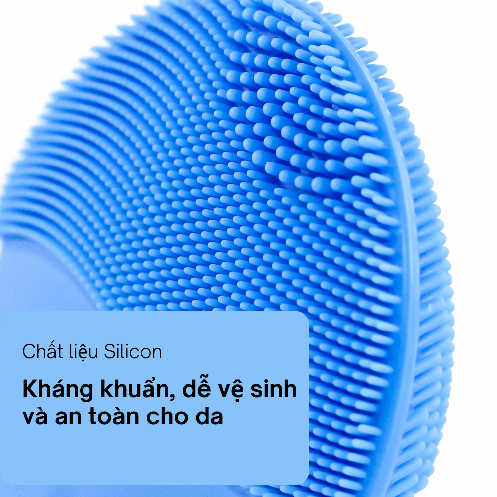 Máy rửa mặt Halio với chất liệu silicon, thiết kế kháng khuẩn, dễ vệ sinh và an toàn cho da. Đây là sản phẩm được nhiều người dùng khen ngợi về khả năng làm sạch mụn đầu đen và là một trong những máy rửa mặt giá tốt trên thị trường.