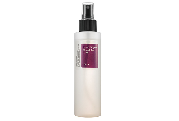 Chai xịt toner Galactomyces không chứa cồn từ COSRX, một thành phần giúp cải thiện làn da, làm sáng và cấp ẩm hiệu quả. Tham khảo để biết thêm cách chọn mỹ phẩm an toàn cho cơ thể.