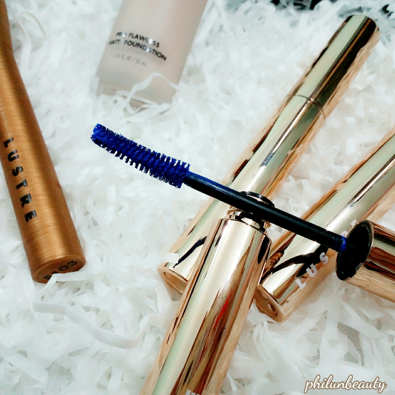 Lustre Makeup là thương hiệu không thể thiếu trong túi đồ trang điểm. Bài viết review chi tiết về mỹ phẩm Lustre nhận được nhiều phản hồi tích cực từ beauty blogger và hội yêu thích makeup, khám phá xem sản phẩm nổi bật nào của Lustre đang chờ đón bạn!