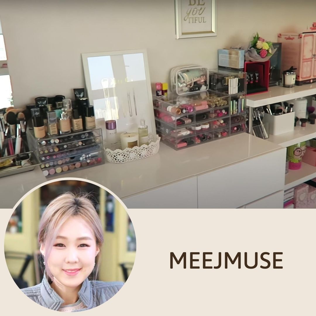 Khám phá góc làm đẹp của beauty blogger hot, từ sang chảnh đến tối giản trong bài viết "Soi" góc mỹ phẩm. Ý tưởng trang trí độc đáo và dễ học theo trong mùa COVID chắc chắn sẽ truyền cảm hứng cho bạn.