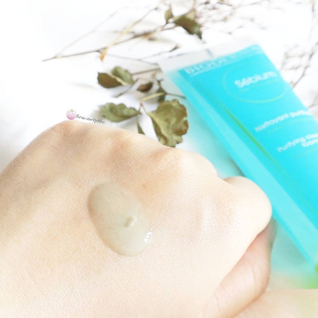 Bioderma Sebium Gel Moussant là sản phẩm gel rửa mặt dược mỹ phẩm, phù hợp cho da dầu, da hỗn hợp thiên dầu và da mụn. Bài review gel rửa mặt Bioderma sẽ giúp bạn khám phá sản phẩm độc đáo này có tốt không.