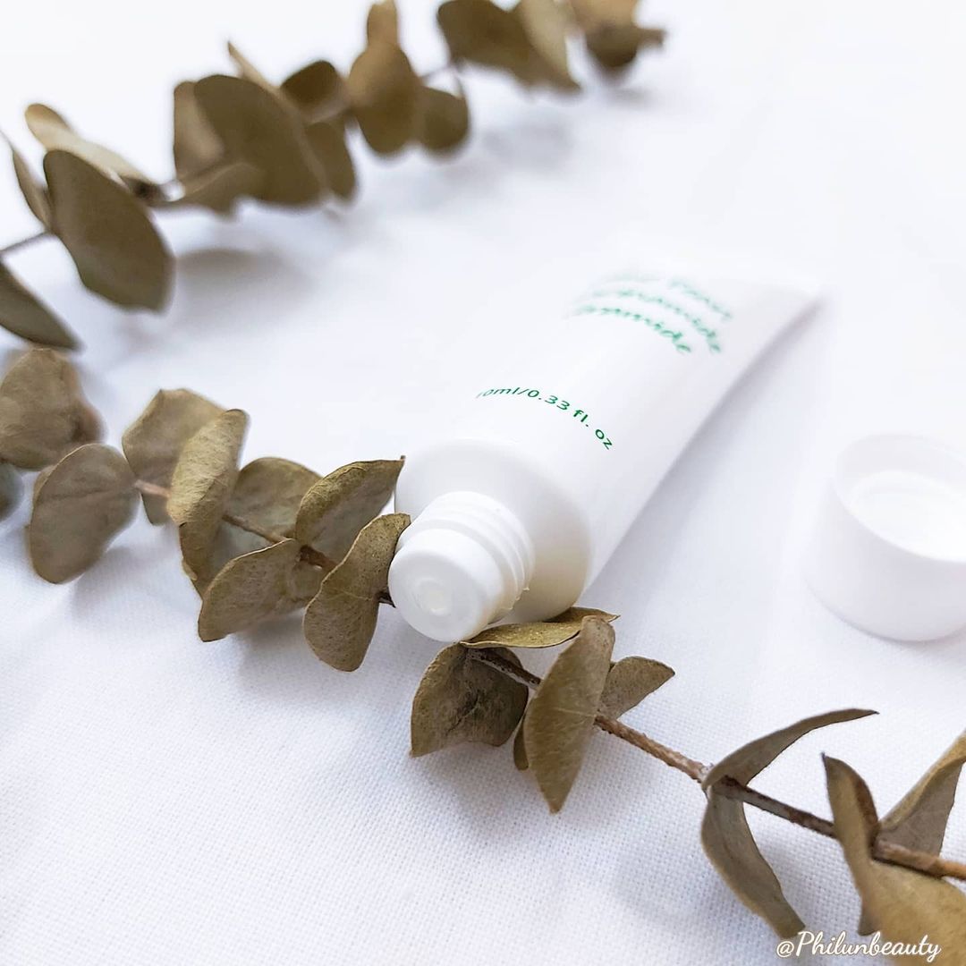 Review gel dưỡng The Auragins: sản phẩm chiết xuất từ loại chanh đắt nhất thế giới, kem Rescue Brightening Gel Cream giúp cấp ẩm cho da, thích hợp cho da dầu mụn. Đánh giá về chất lượng sản phẩm và hiệu quả sử dụng.