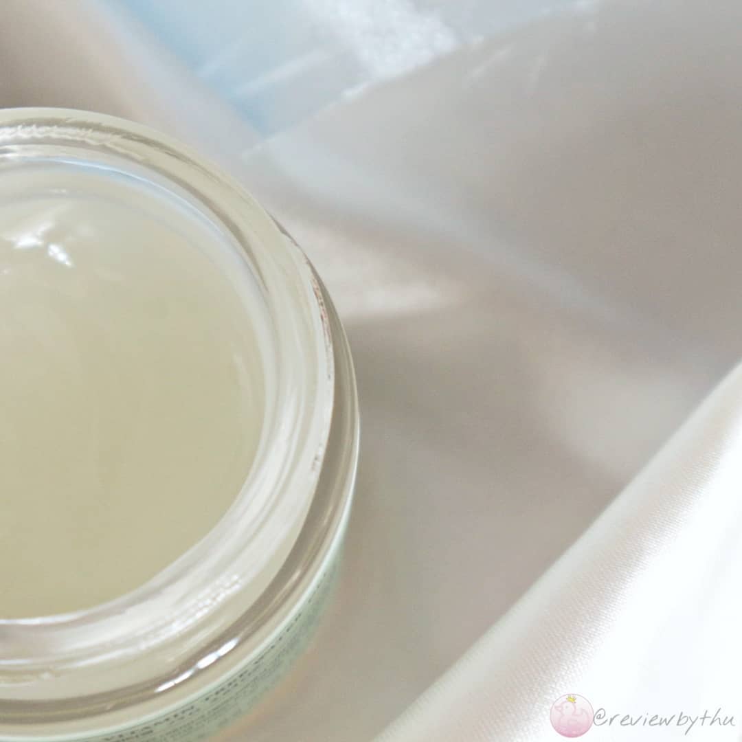Gel dưỡng ẩm I'm From Vitamin Tree Water Gel, sản phẩm được review với trải nghiệm tuyệt vời cho da hỗn hợp thiên dầu. Chất gel mỏng nhẹ và cấp ẩm hiệu quả, là lựa chọn lý tưởng cho mùa hè.