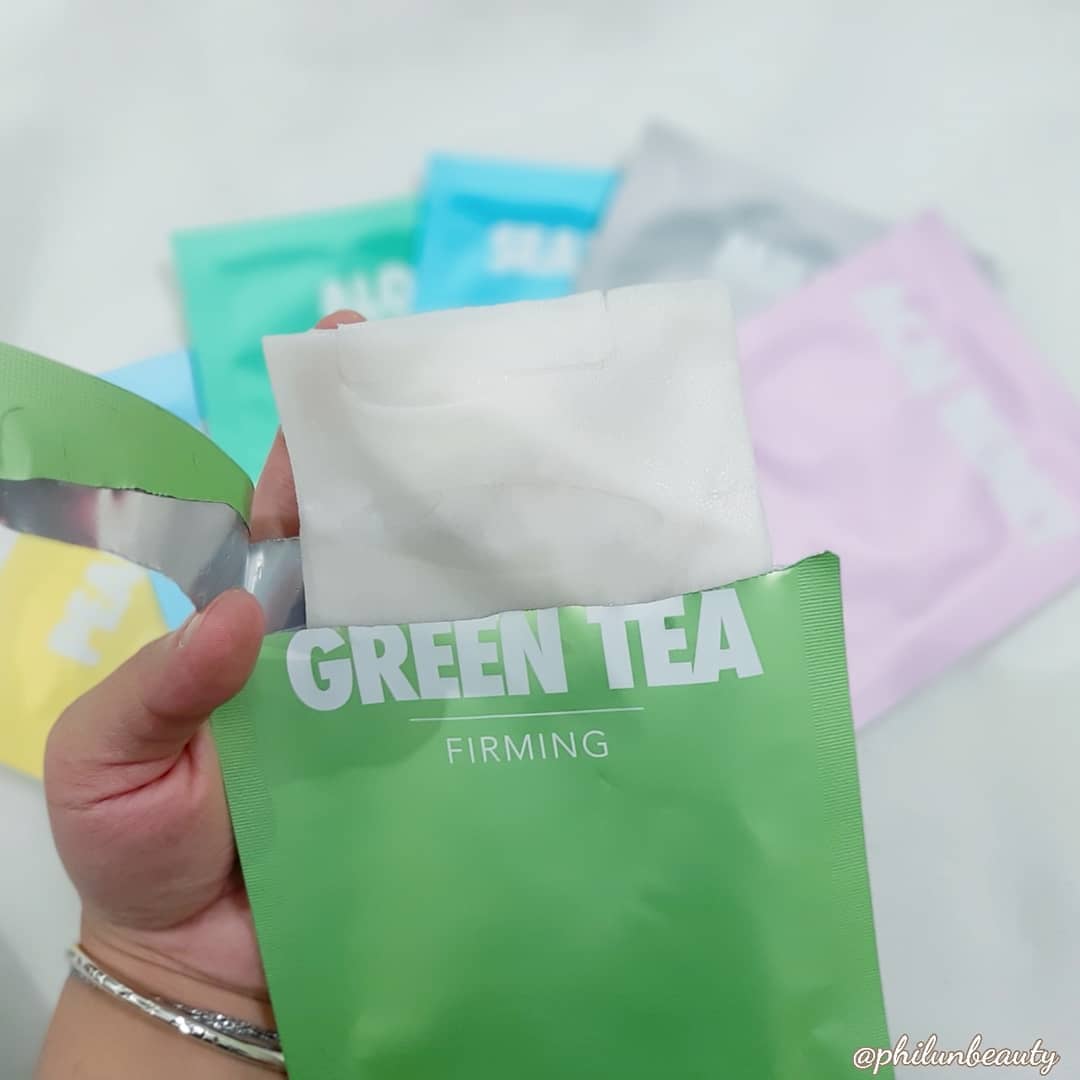 Mặt nạ Lixibox vị trà xanh đang được mở, gợi ý cho những tín đồ chăm sóc da. Đánh giá sản phẩm mặt nạ giấy dưỡng da mới và hiệu quả từ Lixibox, cùng khám phá các loại khác nhau để bổ sung vào routine làm đẹp hàng ngày.