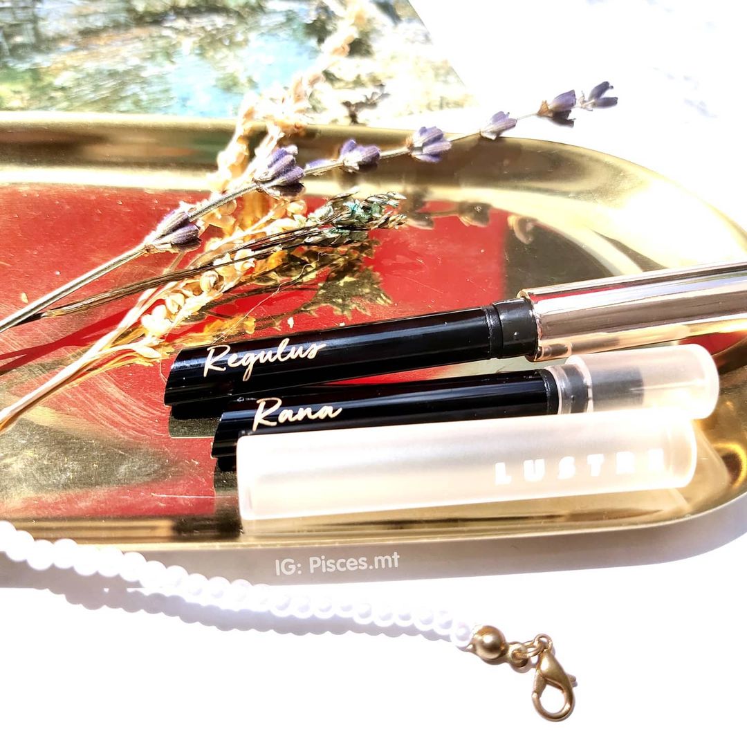 Bài viết review về son Lustre Ultra Slim Matte Lipstick, sản phẩm hoàn hảo dành cho môi khô từ Lixibox. Khám phá lý do đây là 'chân ái' sau khi thử nghiệm nhiều loại son.