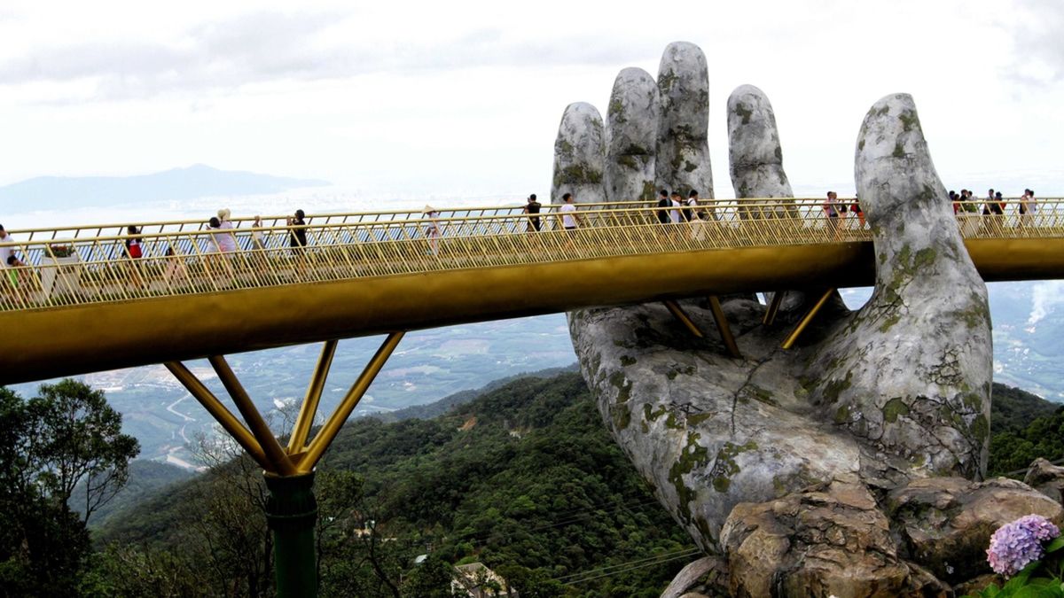 Dans les mains des dieux un nouveau pont spectaculaire inauguré au
