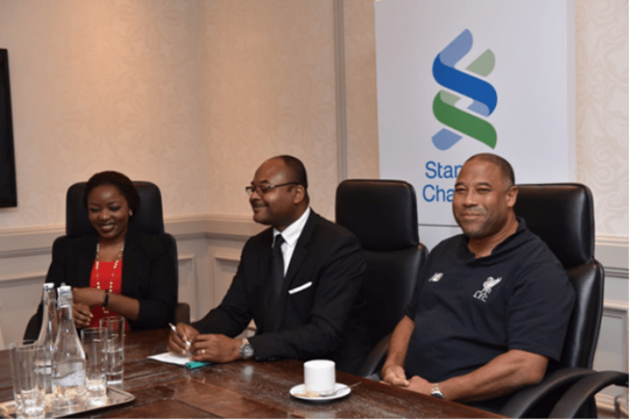 Photo-foot-Standard-Bank