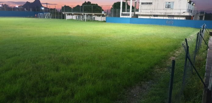 terrain football solférino