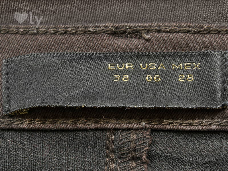 jeans label