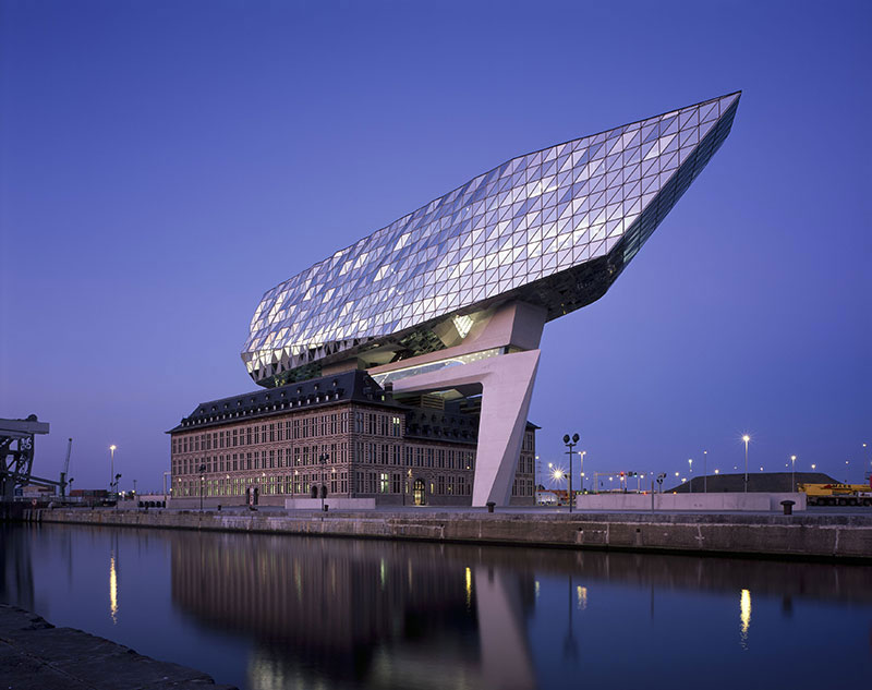 luxuo-id-zha_port_house-1
