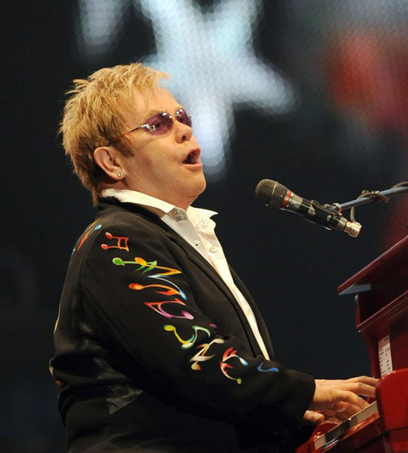 luxuo-id-elton-john