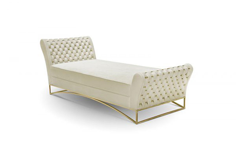 luxuo-id-memoir-lust-chaise-longe
