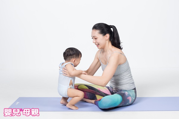 親子瑜珈