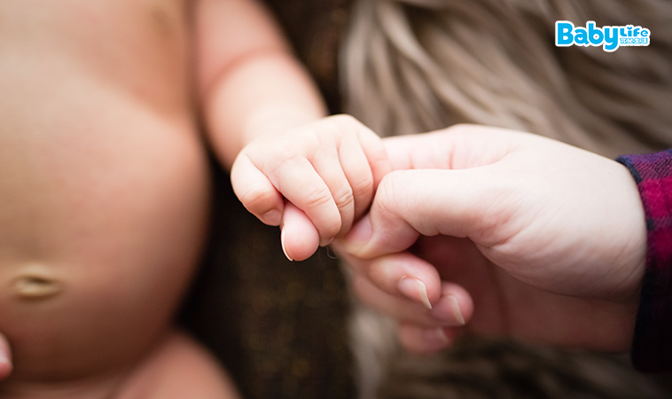 生理性 病理性or母乳性黃疸新生兒喝母奶引起黃疸 嬰兒與母親