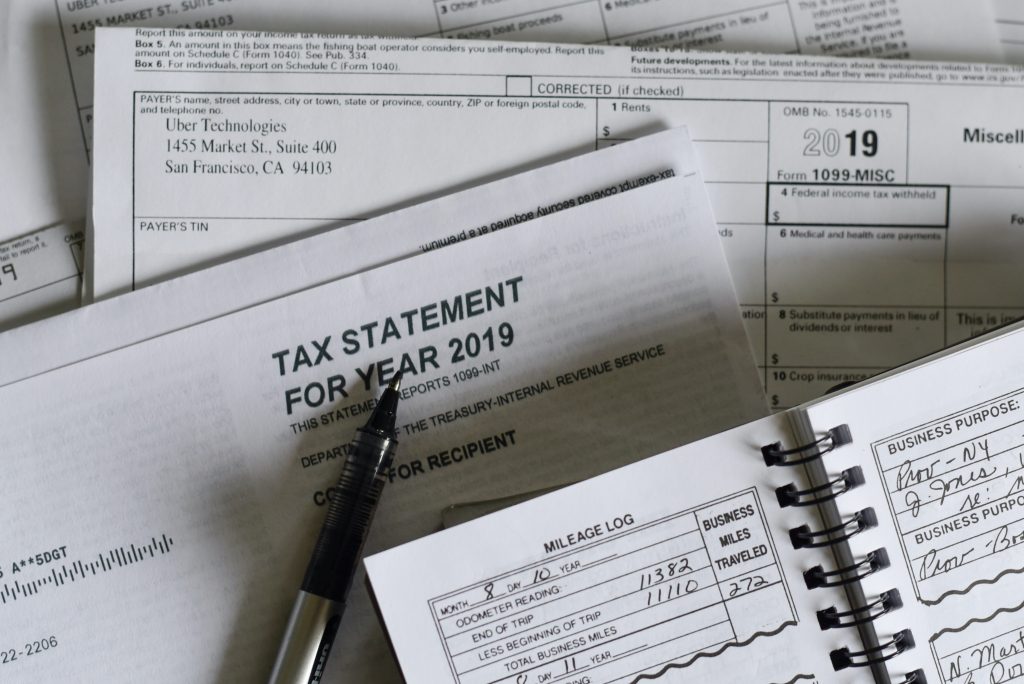 Tax information for B2B buyers.