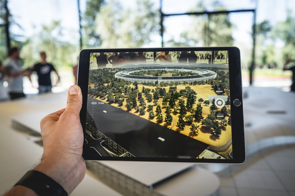 What is O2O - Augmented Reality