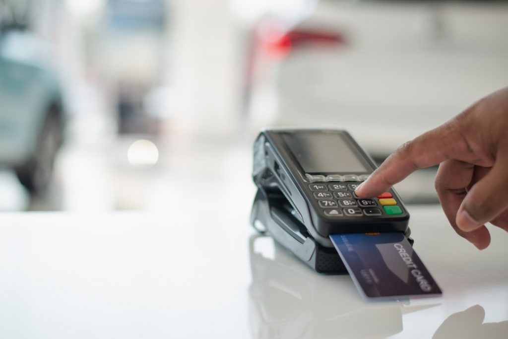 Electronic POS till to illustrate shopping cart abandonment
