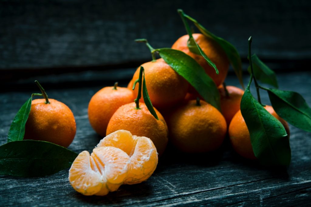 Personalization and Social Media - Image of oranges showing "segmentation".