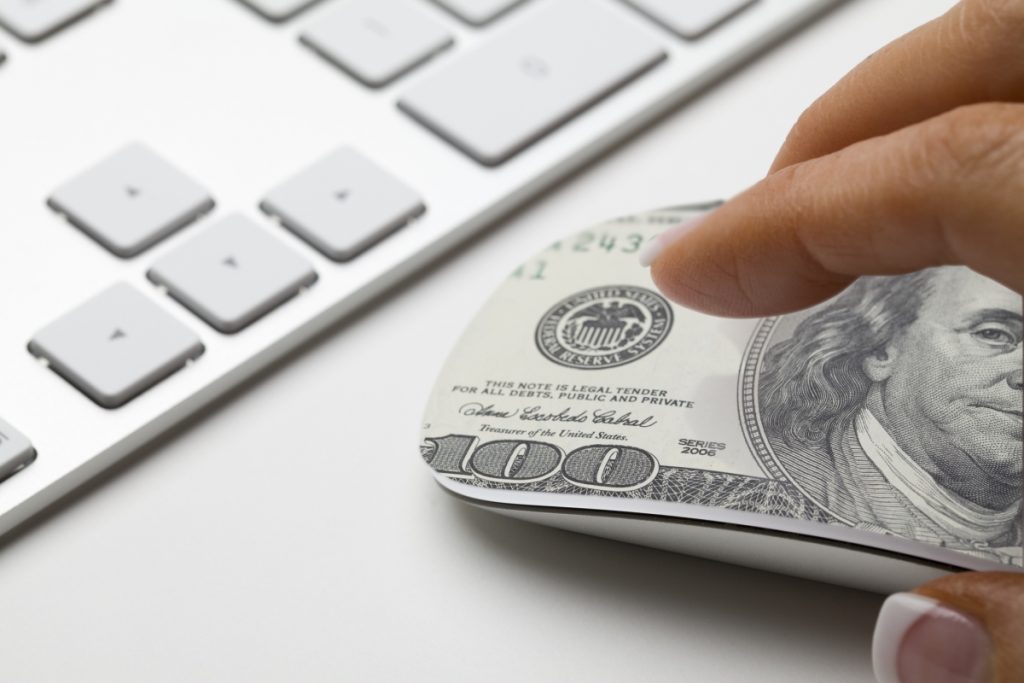Paid Search Trends In 2022 - A mouse with a 100 dollar bill on it illustrating pay per click.