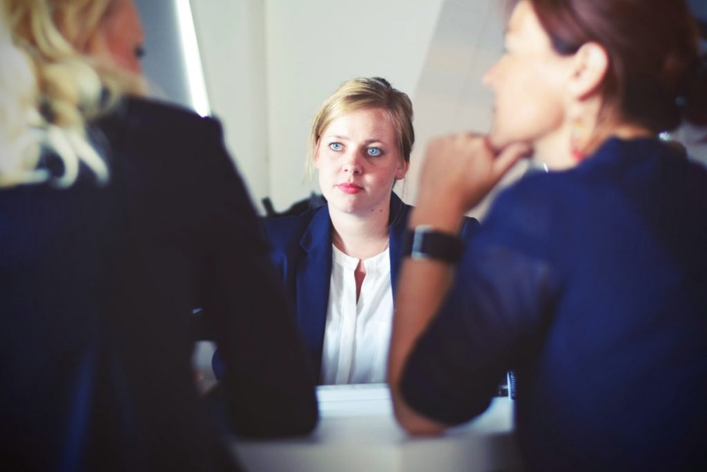 Digital transformation trends 2022 - Image of an interview.