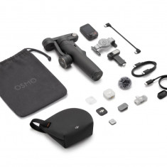 DJI Osmo Mobile 8P Creator Combo