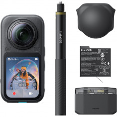 Insta360 X6 360° 8K Camera Essential Bundle
