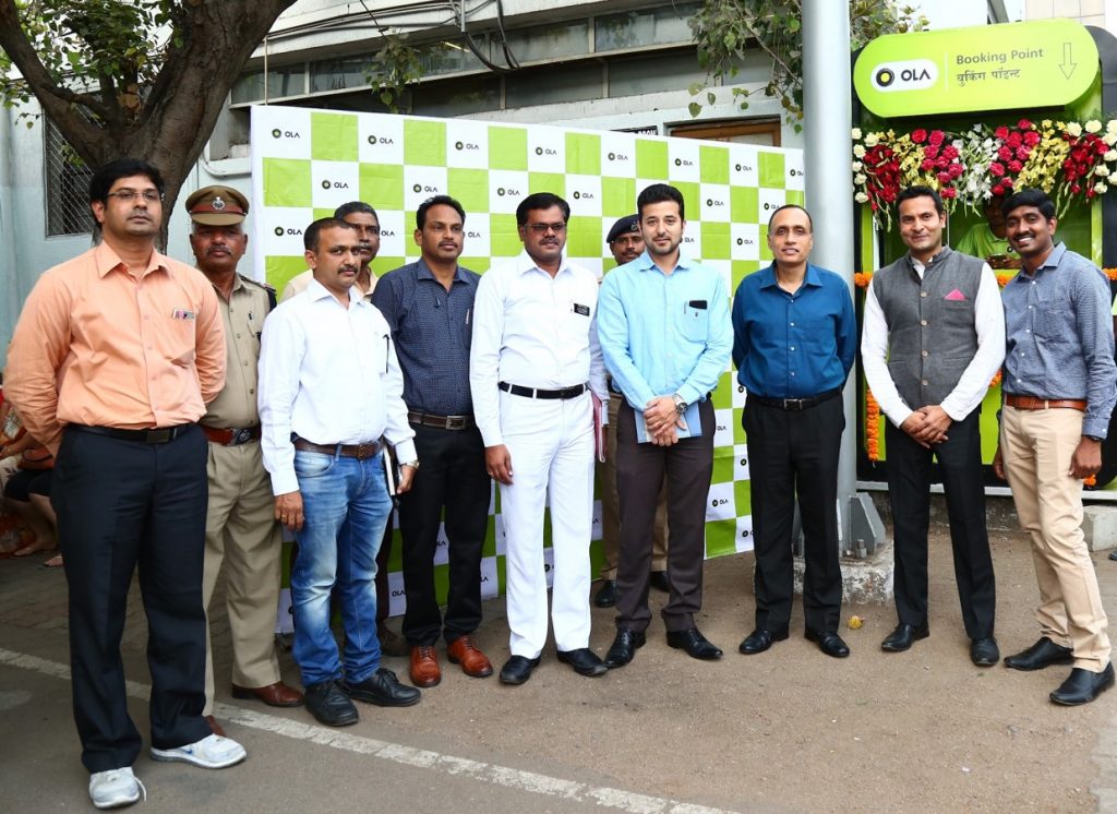 Amit Vardhan, Divisional Railway Manager, Secunderabad Division, South Central Railways with Ola Team at the launch of Ola Kiosk at Secuderabad Railway Station
