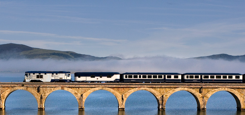 Discover the world’s most luxurious trains for a scenic holiday Discover the world’s most luxurious trains for a scenic holiday