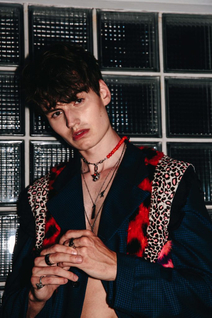 Spring/Summer 2018 Accessories Report Spring/Summer 2018 Accessories Report