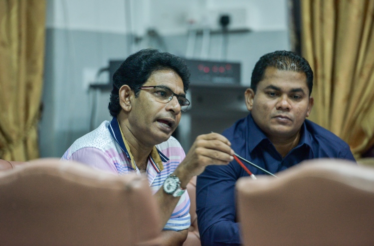 Maumoon "baakeekuraa" massalaigai  Wadde ge varugadha suvaalu thakeh!