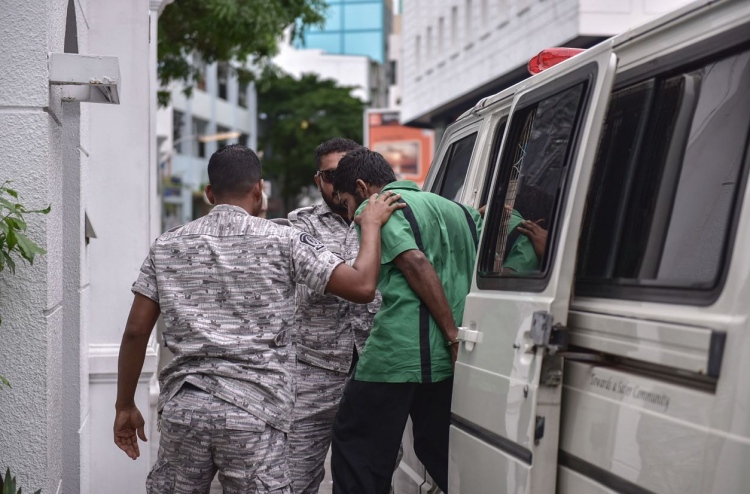 Dhan jassaigen maruge adhabu dhevey gothah gavaaidh islaahu kofffi