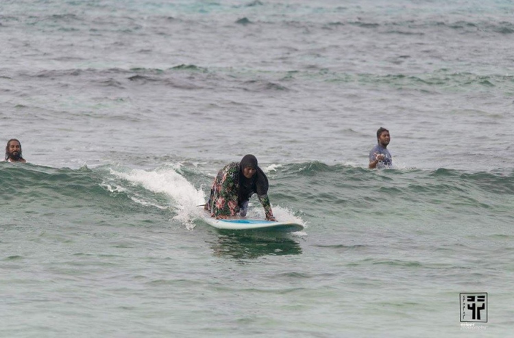 10 dharinnah fahu manma ves raalhaa alhan fashaifi