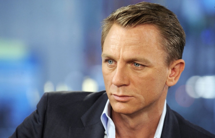 Dhen ves "James Bond" ge role kulhayny Daniel Craig