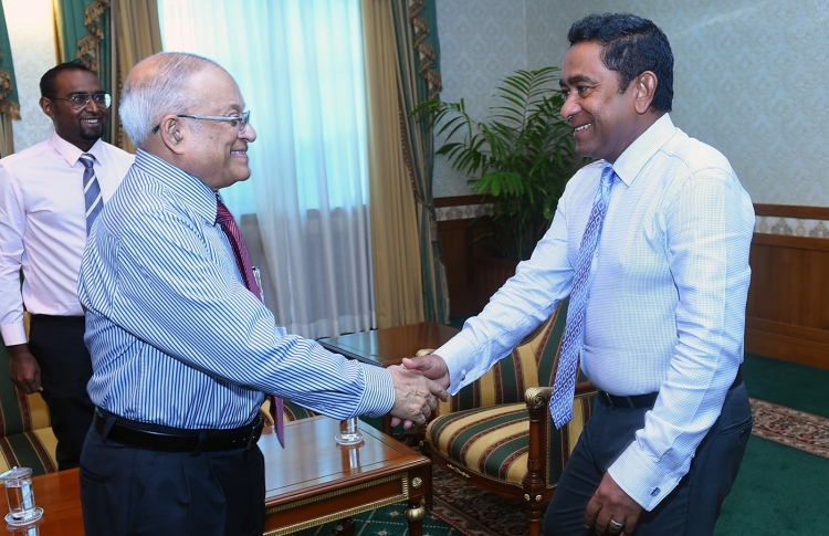 Raees ge mandhoobah Maumoon: " Thi aee haalu balaakah noon, goiy dhakkan"