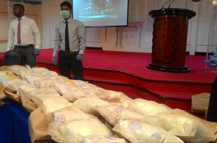 Raajje ah ethereh kuri 29 kilo ge drugs athulaigenfi