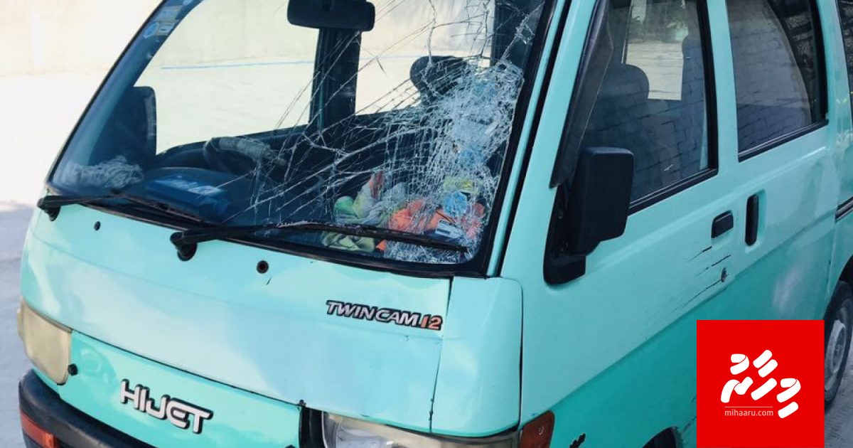 Thimarafushee accident gai aniyaavi meehage haalu serious ve  coma eh gai