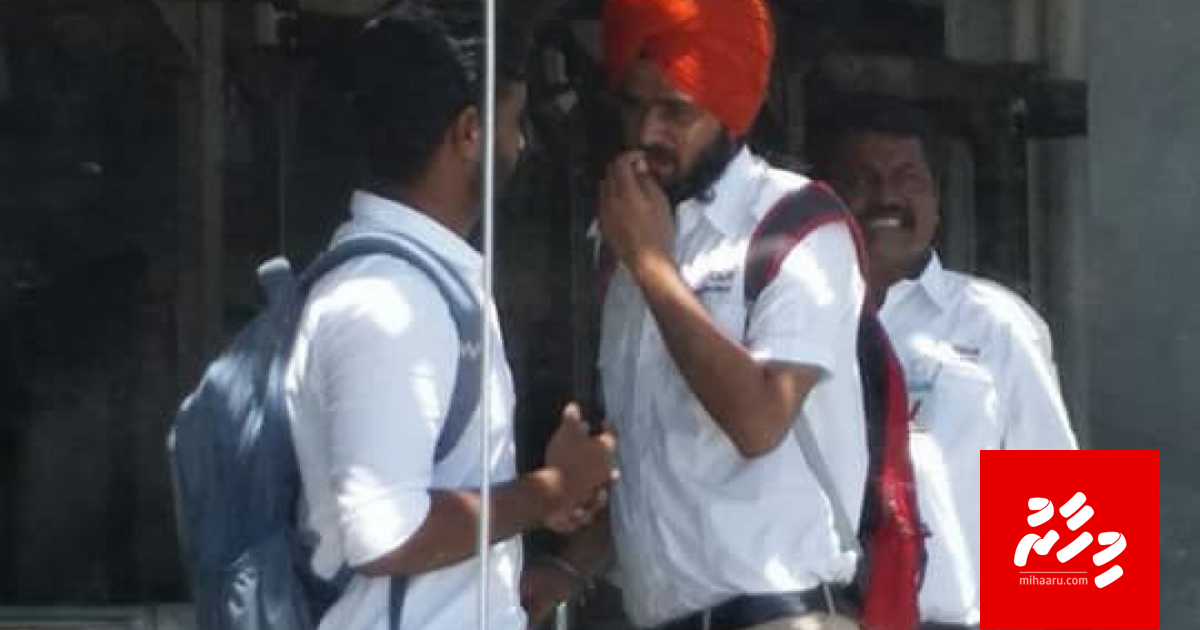 GMR ge team eh airport gai?!