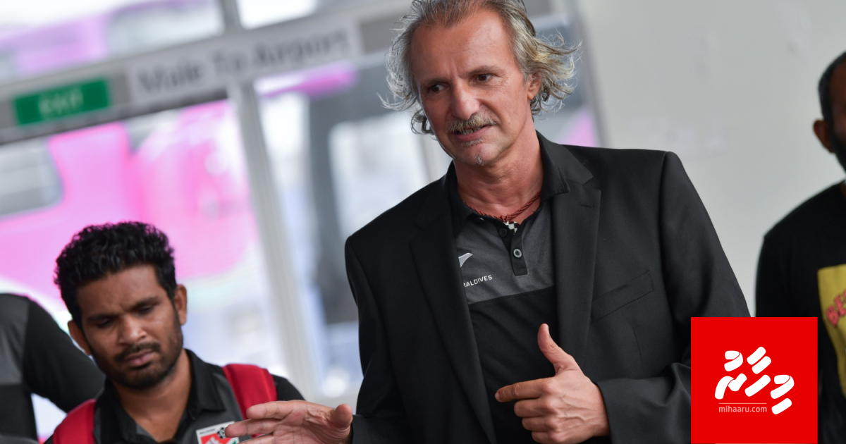 Haalathah balaairu negunu gaumee squad rangalhu: Segrt