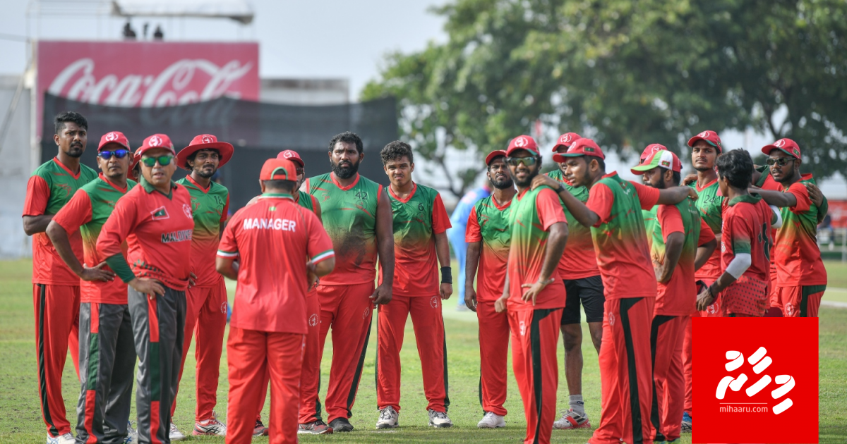 Coach ge jinsee goanaa ge massala foruvan ulhumuge thuhumathu cricket board ah