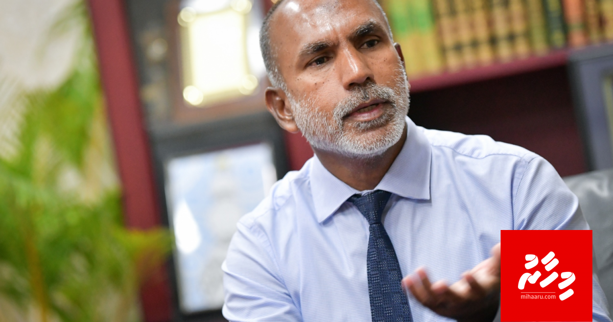 Anhen kudhin hithaanu kurumaa gulheygothun fathuvaa majilyhuge lafayakah edhefi