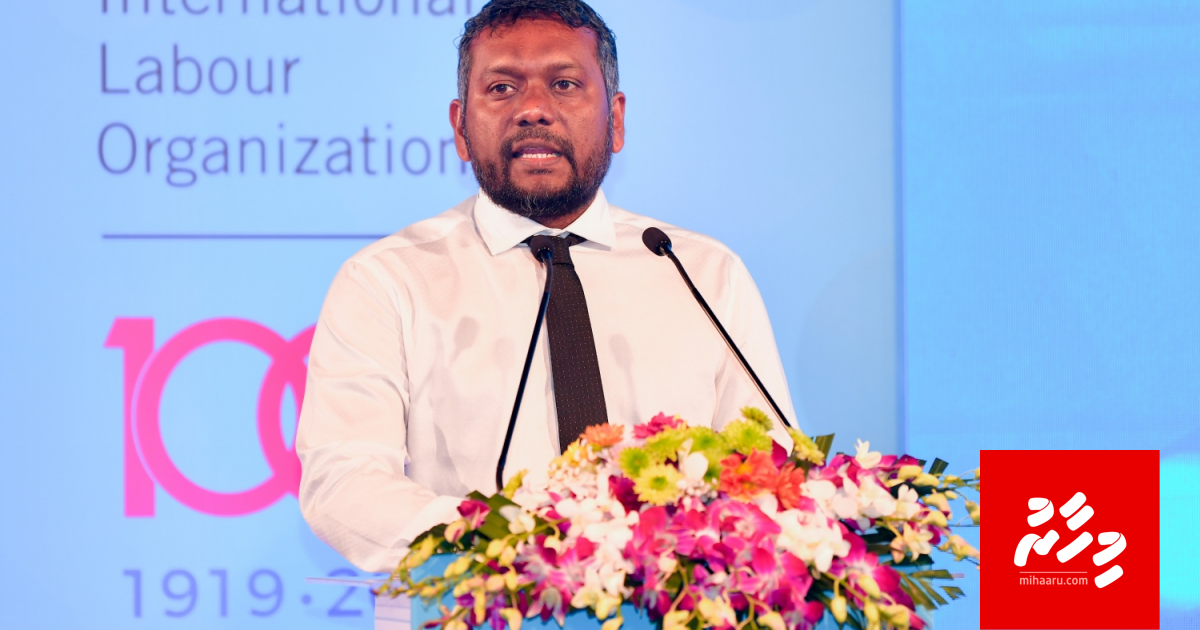 Emme kuda ujoora mi mahu kanda'alhaanan: Fayyaz