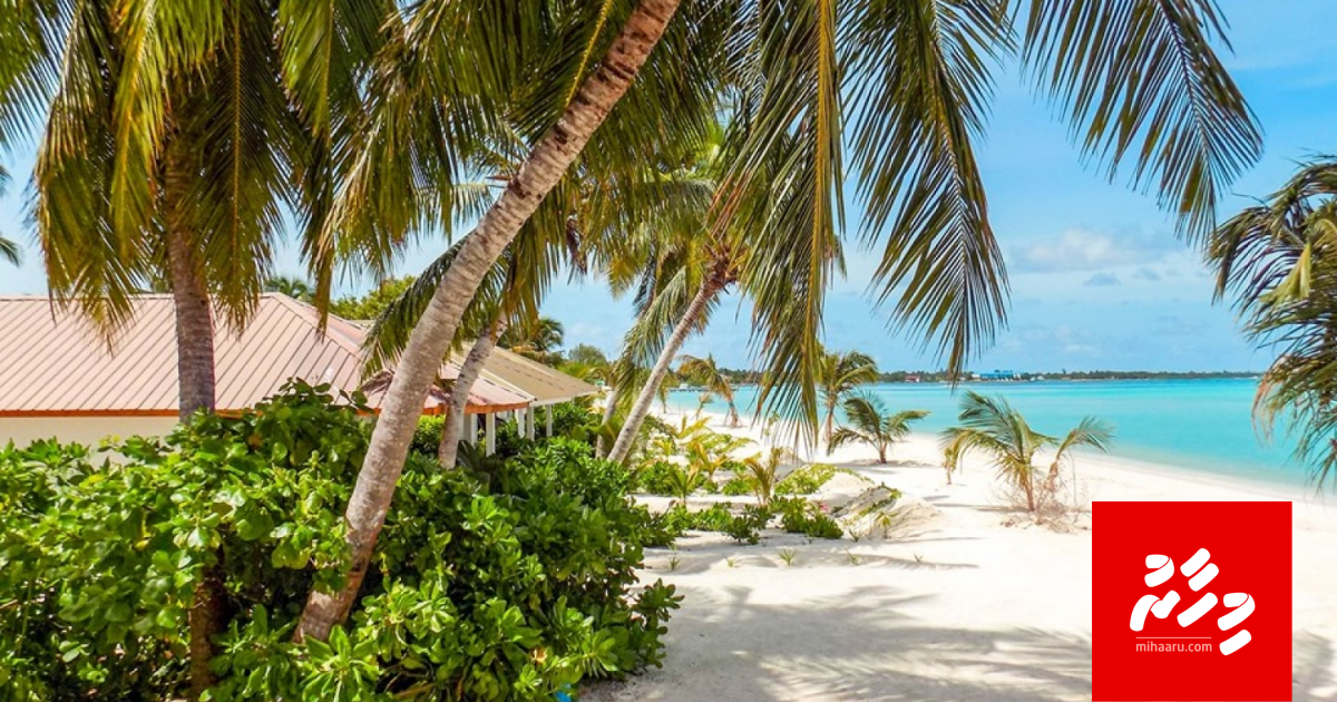 Resort in fathaafai Meedhoo ah dhiya meehaage bandhah 15 dhuvas